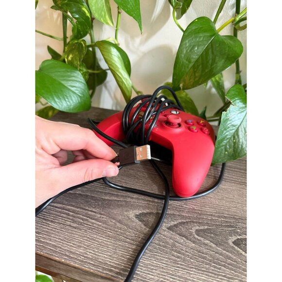 PowerA Red Wired Xbox Controller - Picture 9 of 9